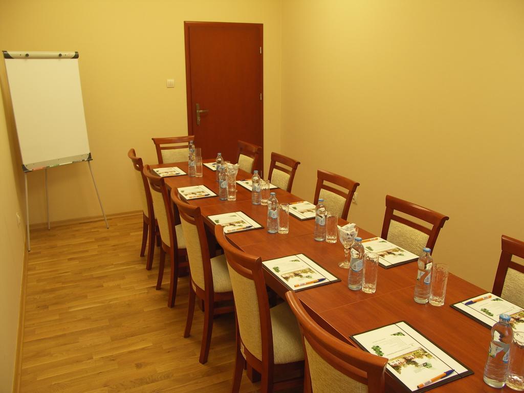 Ckm Centrum Konferencyjne Mazowsze Otrębusy Dış mekan fotoğraf