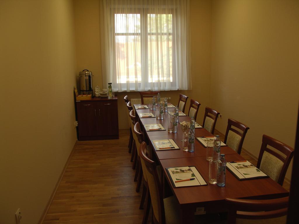 Ckm Centrum Konferencyjne Mazowsze Otrębusy Dış mekan fotoğraf